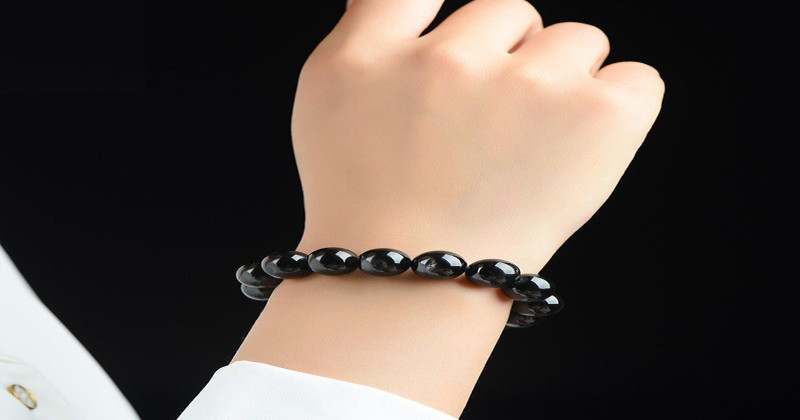 Những Loại Vòng Tay Phong Thủy Mang Lại May Mắn, Tài Lộc